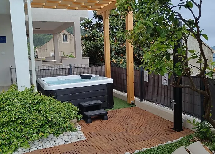 Summer Chill 1 شقة تريستينو